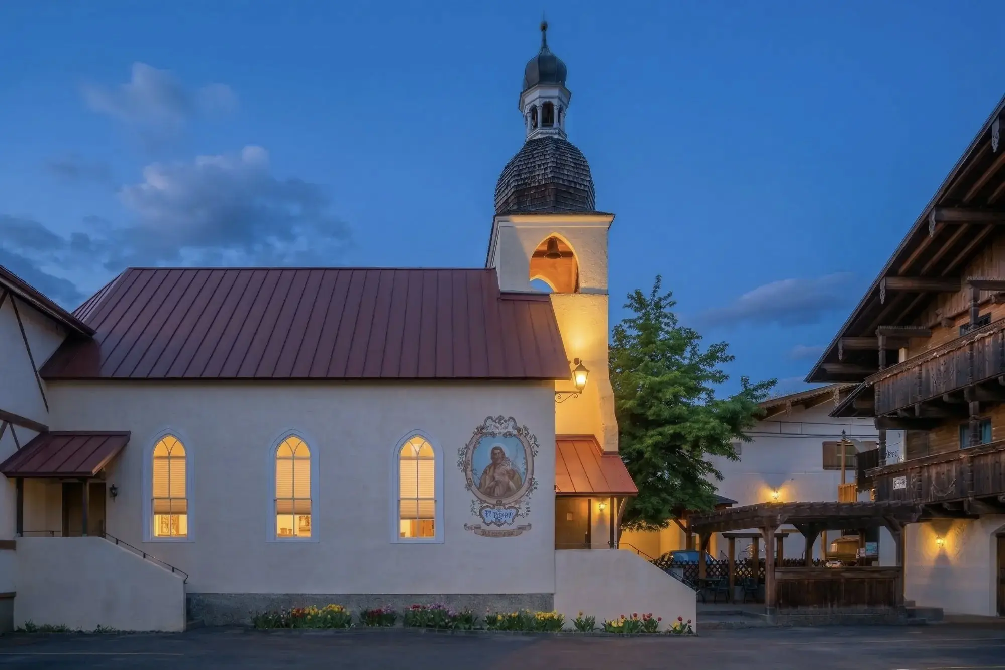 Alte Kapelle Historic Chapel Exterior Leavenworth Washington