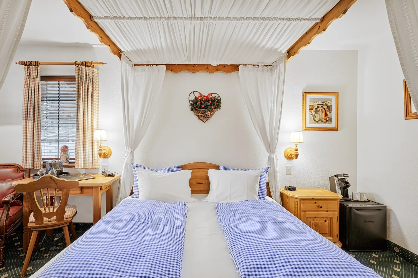 Herzog Suite bed canopy and sconce