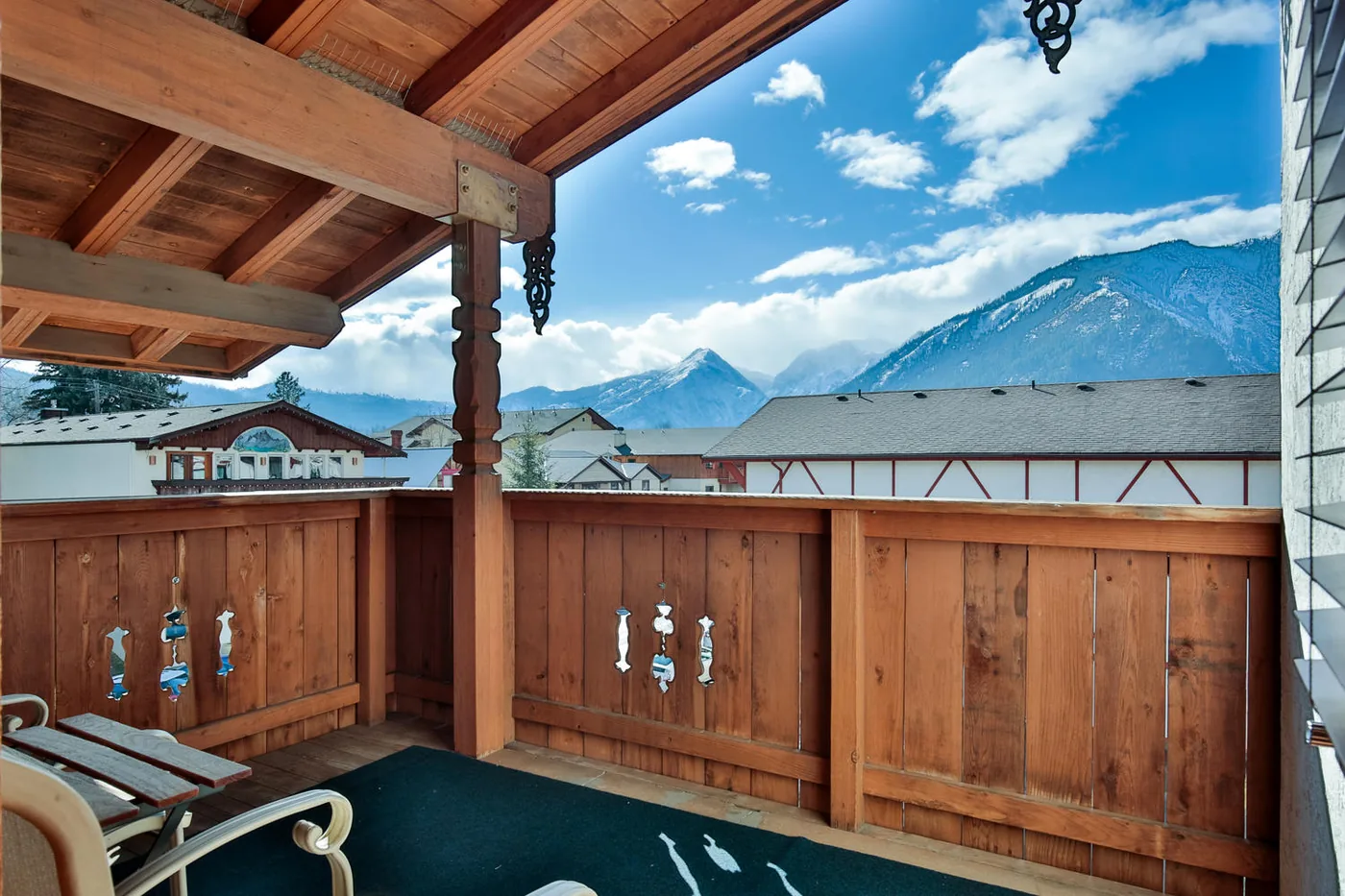 Herzog Suite deck balcony mountain view
